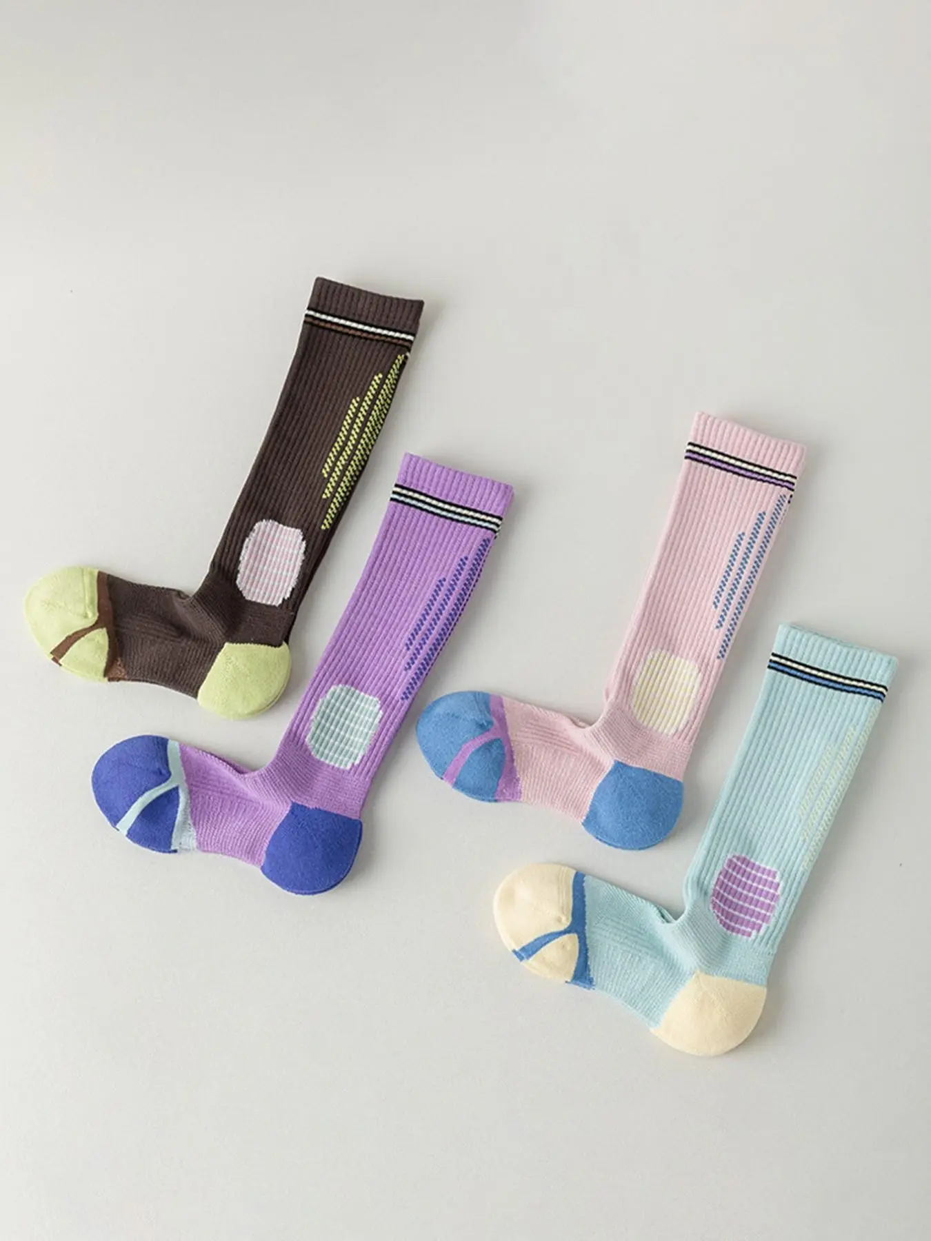4足組 レディース スポーティー コンプレッションソックス、 - Sports Socks のレビューと価格