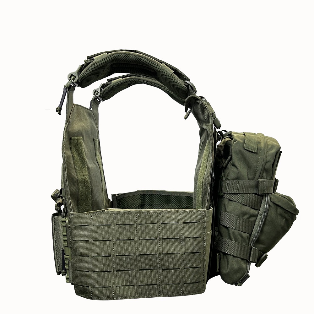 EMERSONGEARS クイックリリース ナイロン コンバ - Hydration Vest のレビューと価格